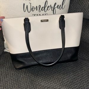 Kate Spade New York | Black & Beige Dally Laurel Way Leather Tote 👛